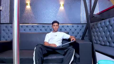 Snapshot of yoel_blessed chatting on July 10, 2026, 11:46 am Yoel online show from July 10, 2026, 11:46 am