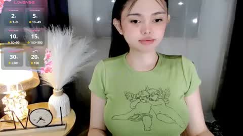 Snapshot of yogirl_abby chatting on July 4, 2026, 9:54 pm Hi i am Abby i am Filipina Aussie youve ever wanted to meet NOT INTO CHEAP GUY online show from July 4, 2026, 9:54 pm