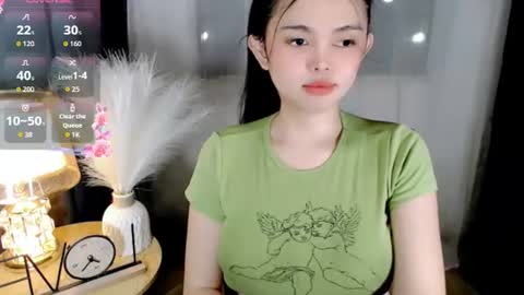 Snapshot of yogirl_abby chatting on July 13, 2026, 2:03 am Hi i am Abby i am Filipina Aussie youve ever wanted to meet NOT INTO CHEAP GUY online show from July 13, 2026, 2:03 am