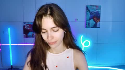 yoka_paradoxxx online show from September 14, 2025, 5:17 am