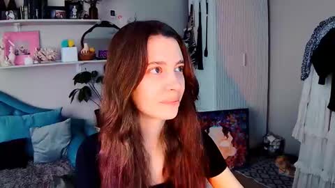 Snapshot of yoka_paradoxxx chatting on May 13, 2026, 11:07 am yoka_paradoxxx online show from May 13, 2026, 11:07 am