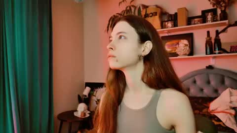 Snapshot of yoka_paradoxxx chatting on July 17, 2026, 9:27 am yoka_paradoxxx online show from July 17, 2026, 9:27 am