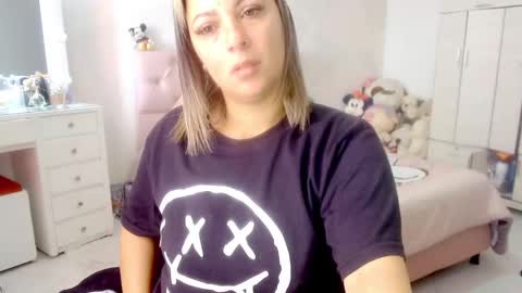 yokiko online show from February 5, 2025, 2:48 pm