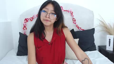 Yommi Winx online show from February 14, 2025, 1:34 am