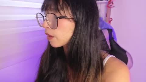 Yommi Winx online show from November 16, 2025, 10:04 pm