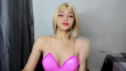 Snapshot of yonas_fucktoy chatting on July 19, 2026, 9:18 pm yona online show from July 19, 2026, 9:18 pm