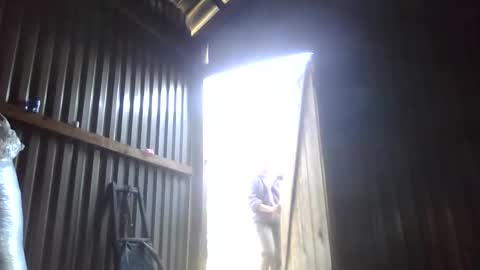 yongmi_ online show from December 3, 2025, 1:57 am