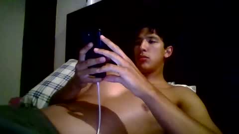 yongmodel00 online show from June 8, 2026, 4:35 am