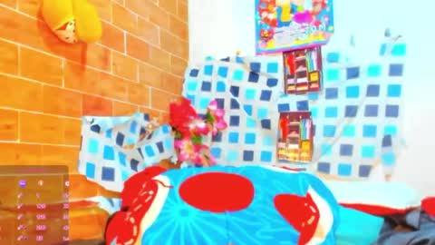 yonnsol_avril online show from April 21, 2026, 6:23 pm