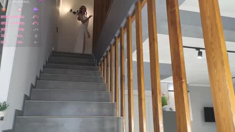  Wilma  online show from January 17, 2025, 3:43 pm