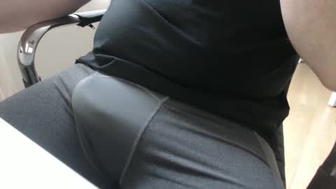 Snapshot of yorkiemanuk chatting on March 5, 2026, 9:05 am yorkiemanuk online show from March 5, 2026, 9:05 am