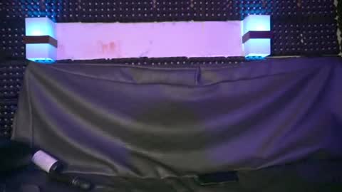 dulceandyors online show from December 8, 2024, 4:25 am