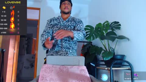 Enzo online show from January 14, 2025, 11:53 am