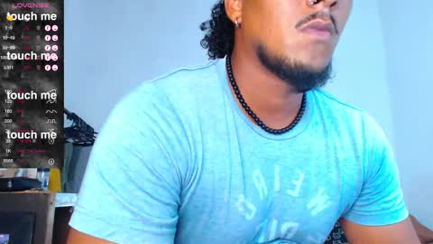 Enzo online show from March 8, 2025, 9:51 pm