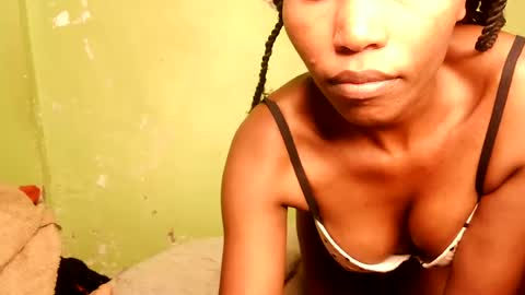 Snapshot of yosweetslut chatting on July 12, 2026, 2:08 pm Sweetkitty online show from July 12, 2026, 2:08 pm