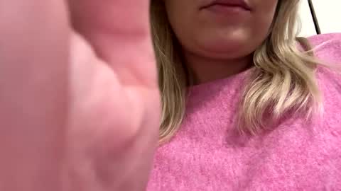 private on 18 per minute start private 500 tokensOnlyfans  online show from December 19, 2024, 8:55 pm