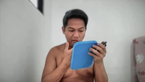 Snapshot of youbigboy_amon chatting on June 20, 2026, 8:17 am youbigboy_amon online show from June 20, 2026, 8:17 am