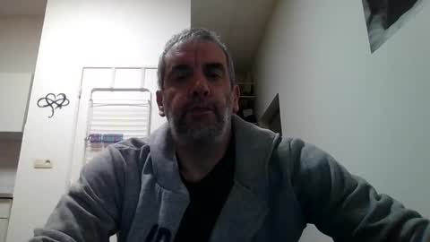 Snapshot of youdeservit chatting on February 17, 2025, 8:26 pm CrayZio online show from February 17, 2025, 8:26 pm