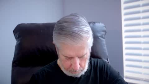 Colorado Guy Straight online show from September 12, 2025, 5:57 pm