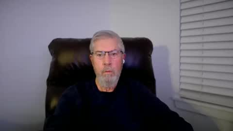 Snapshot of yougogirl_3 chatting on December 22, 2025, 1:08 pm Colorado Guy Straight online show from December 22, 2025, 1:08 pm