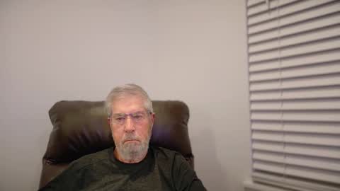 Snapshot of yougogirl_3 chatting on January 11, 2026, 11:48 am Colorado Guy Straight online show from January 11, 2026, 11:48 am