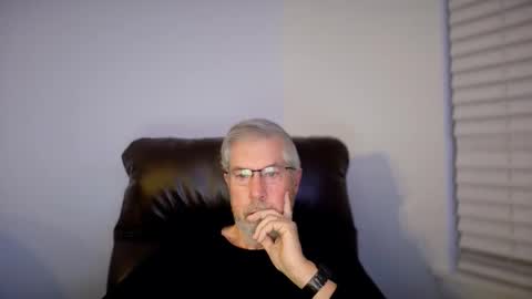 Snapshot of yougogirl_3 chatting on January 12, 2026, 1:05 pm Colorado Guy Straight online show from January 12, 2026, 1:05 pm
