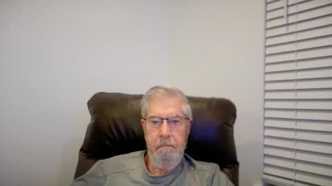 Snapshot of yougogirl_3 chatting on January 14, 2026, 1:50 pm Colorado Guy Straight online show from January 14, 2026, 1:50 pm