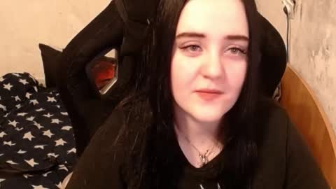 your_8a8y online show from March 11, 2025, 2:40 pm