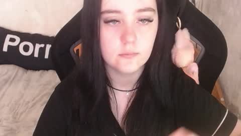 your_8a8y online show from February 1, 2026, 9:30 am