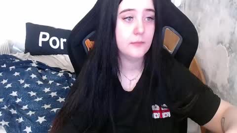 your_8a8y online show from April 22, 2026, 9:44 am