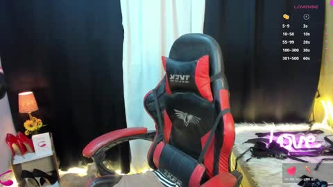 YourSeductiveWife online show from February 2, 2025, 12:51 am