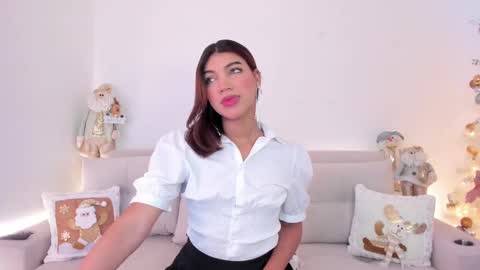 Eliza online show from December 15, 2024, 6:15 pm