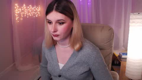 Freya online show from December 28, 2024, 3:04 pm