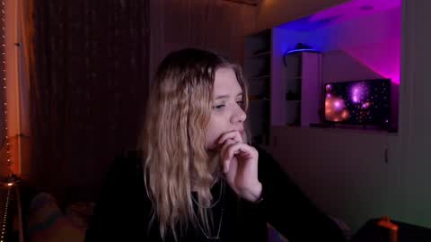 Your Horny Friends online show from January 24, 2025, 6:56 pm