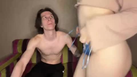 Laura and David online show from April 16, 2026, 5:47 pm