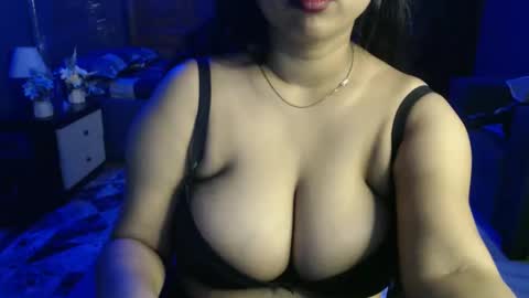 Snapshot of your_ishaa chatting on May 12, 2026, 7:00 pm Isha online show from May 12, 2026, 7:00 pm
