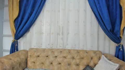 your_lady_milf online show from March 4, 2025, 3:59 pm