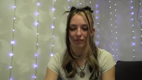 Meri  online show from March 31, 2026, 7:58 pm