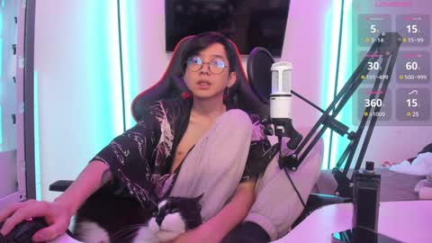 Han   online show from December 16, 2024, 11:18 pm