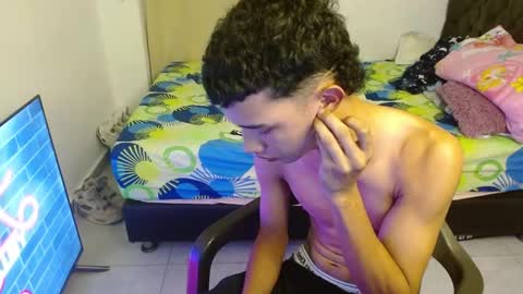 your_master7 online show from January 7, 2026, 11:40 pm