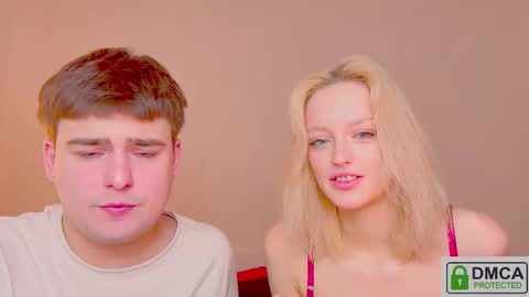 your_molly_mark online show from March 17, 2026, 2:09 pm