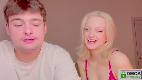 your_molly_mark online show from April 5, 2026, 2:20 am