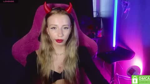 Alice  online show from March 3, 2025, 3:08 am