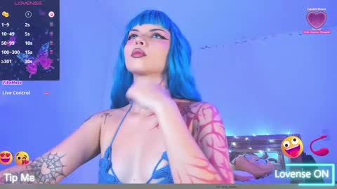 Snapshot of your_rosenrot chatting on May 19, 2026, 2:40 am Daniela Help me reach 100 likes online show from May 19, 2026, 2:40 am