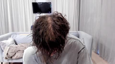 your_shy_guy online show from January 15, 2025, 7:34 pm