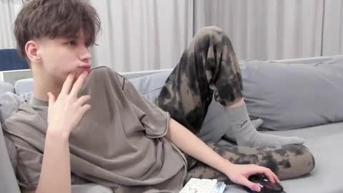 your_shy_guy online show from February 8, 2025, 8:10 pm