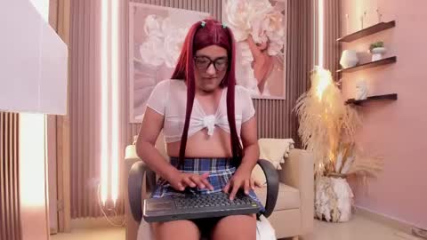 Snapshot of your_sissytrans chatting on May 15, 2026, 12:39 am NATASHA online show from May 15, 2026, 12:39 am