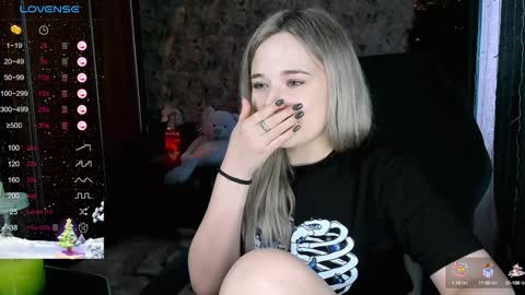 Molly online show from January 8, 2025, 9:10 am