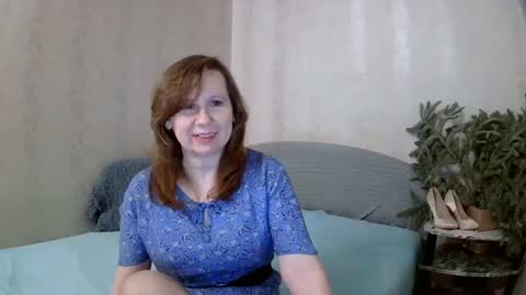 your_starsun online show from February 5, 2025, 6:59 pm