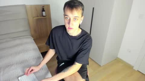 Alex online show from March 3, 2025, 3:19 am